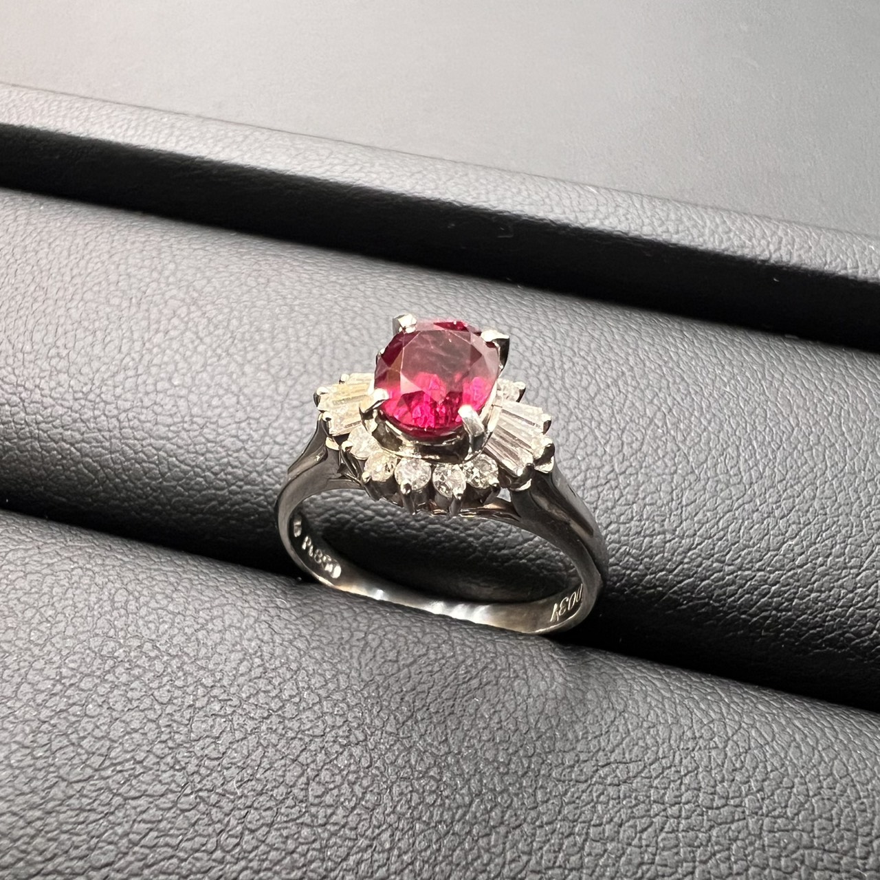 Pt900 ルビー・ダイヤモンドリングの買取実績