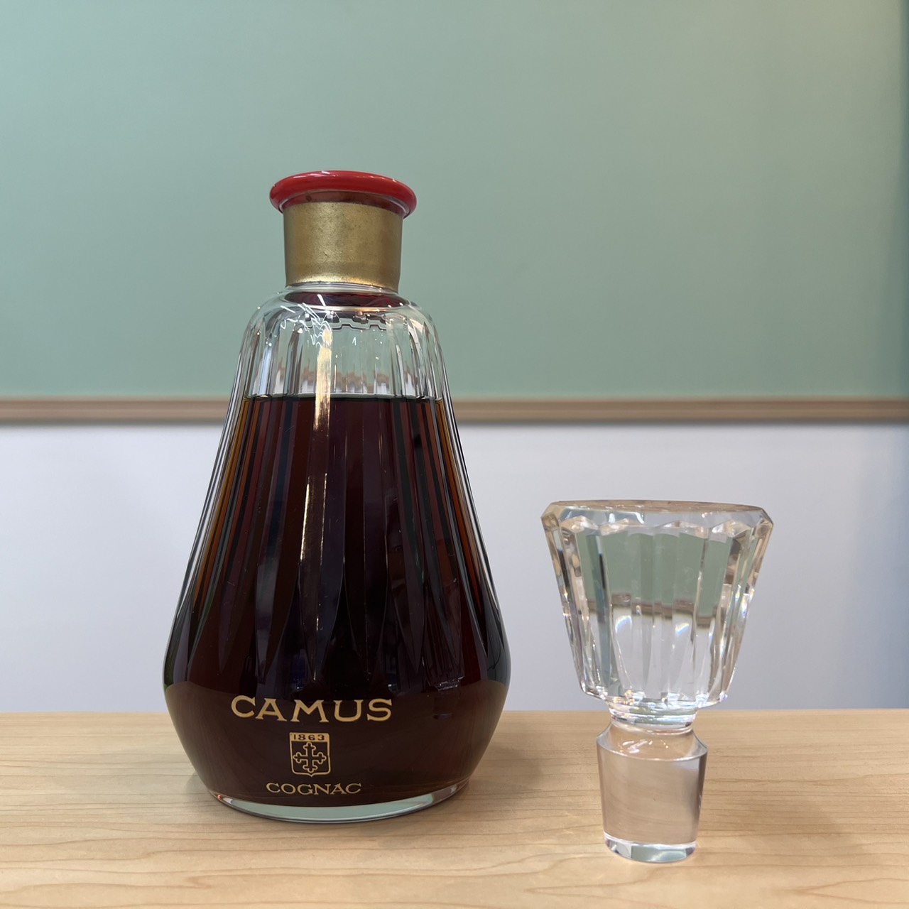 ブランデー カミュ コニャック カラフェ バカラボトル 700ml 40％ 替栓付の買取実績