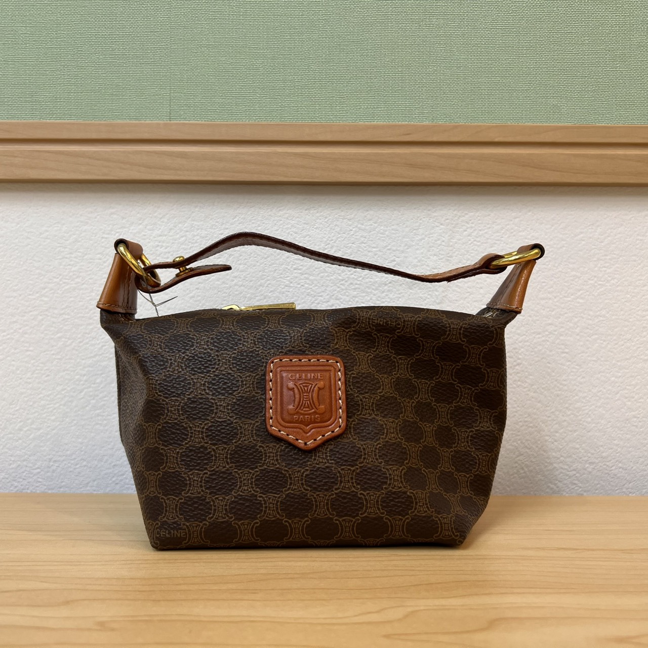 CELINE(セリーヌ) マカダム柄 ミニハンドポーチの買取実績